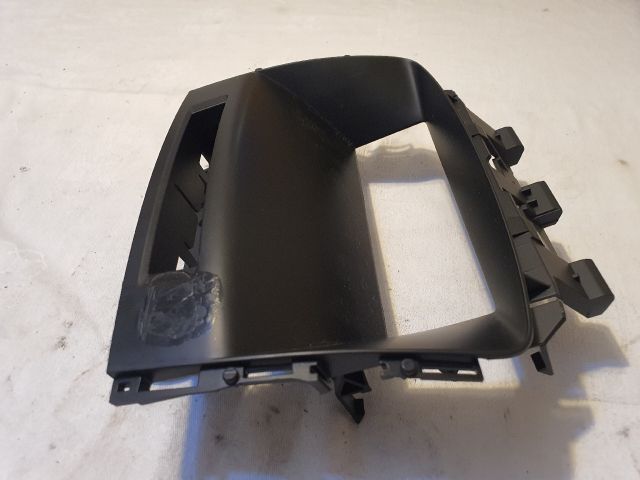 bontott OPEL ASTRA J Multifunkciós Kijelző Keret