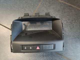 bontott OPEL ASTRA J Multifunkciós Kijelző Keret