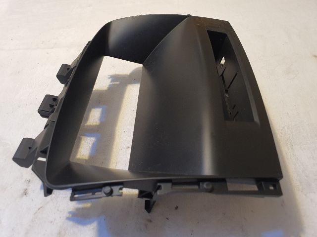 bontott OPEL ASTRA J Multifunkciós Kijelző Keret