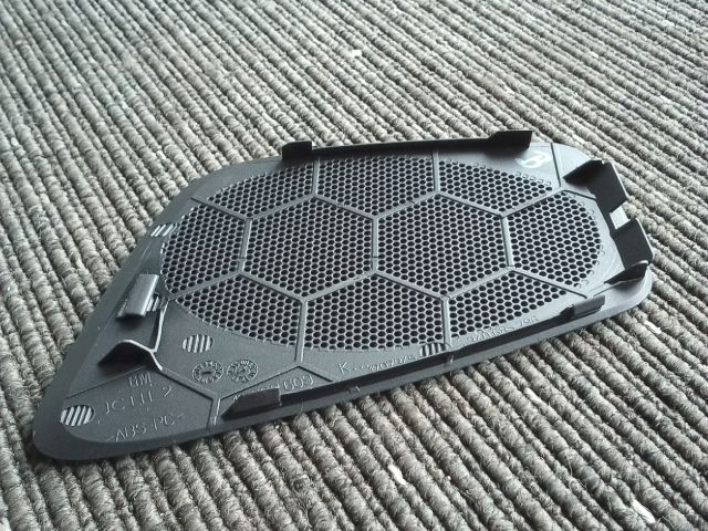 bontott OPEL ASTRA J Műszerfal Bal Hangszóró Burkolat