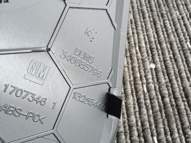 bontott OPEL ASTRA J Műszerfal Középső Hangszóró Burkolat