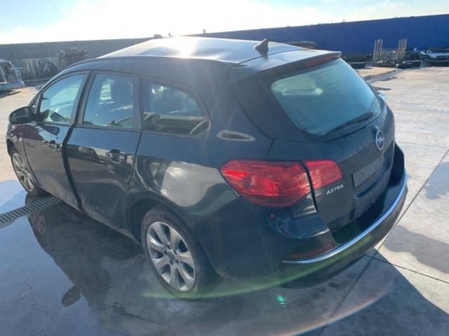 bontott OPEL ASTRA J Navigációs Fejegység