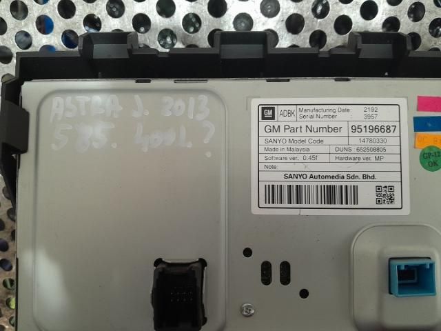 bontott OPEL ASTRA J Navigációs Fejegység