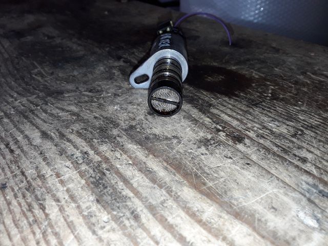 bontott OPEL ASTRA J Olajnyomás Szelep Okoskerékhez