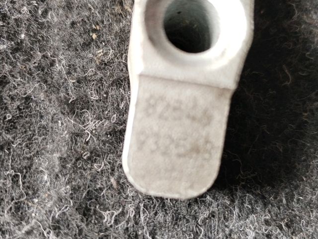 bontott OPEL ASTRA J Porlasztó Lefogató