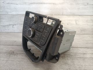 bontott OPEL ASTRA J Rádió / CD