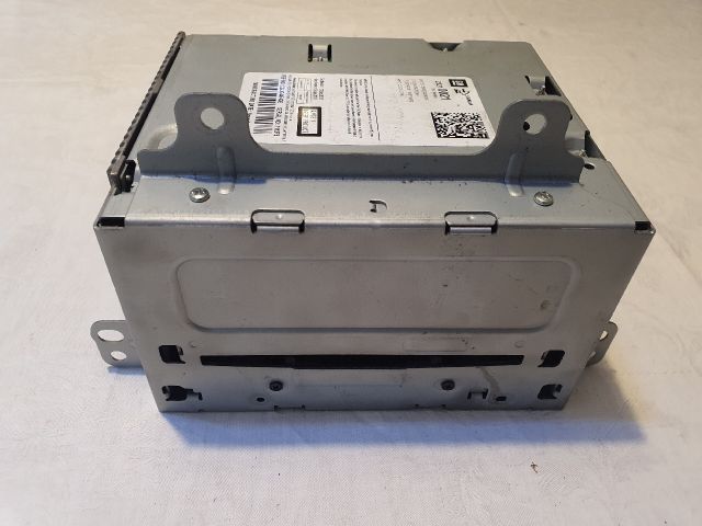 bontott OPEL ASTRA J Rádió / CD