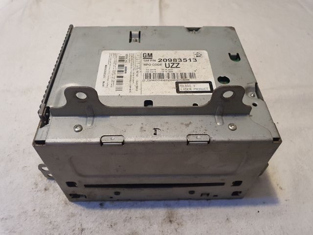 bontott OPEL ASTRA J Rádió / CD