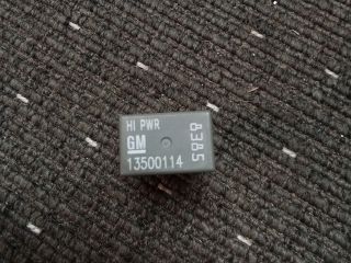 bontott OPEL ASTRA J Relé