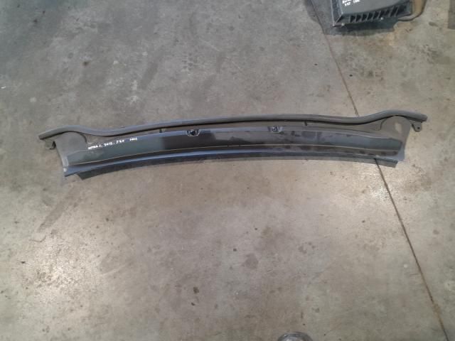 bontott OPEL ASTRA J Szélvédő Takaró