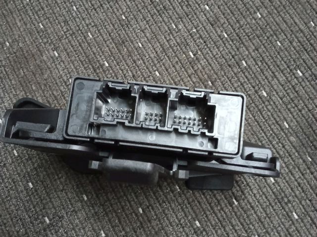 bontott OPEL ASTRA J Tolatóradar Elektronika