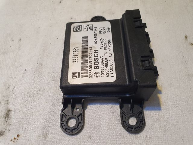 bontott OPEL ASTRA J Tolatóradar Elektronika