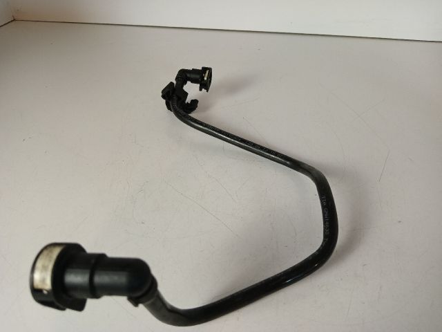 bontott OPEL ASTRA J Üzemanyagcső