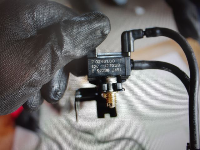 bontott OPEL ASTRA J Vákum Cső