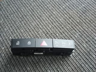 bontott OPEL ASTRA J Vészvillogó Kapcsoló