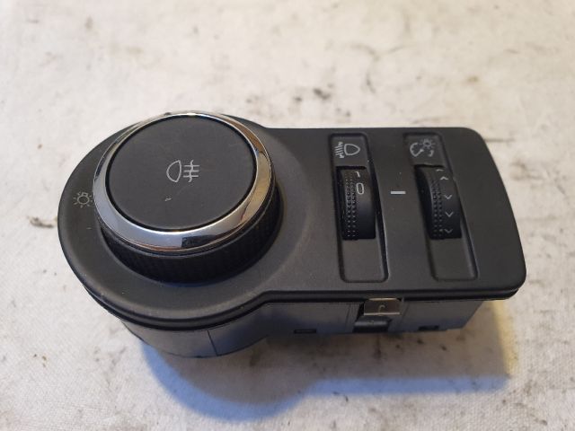 bontott OPEL ASTRA J Világítás Kapcsoló