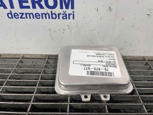 bontott OPEL ASTRA J Xenon Trafó