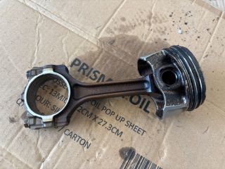 bontott OPEL ASTRA K Dugattyú és Hajtókar