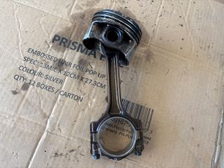 bontott OPEL ASTRA K Dugattyú és Hajtókar