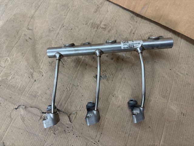 bontott OPEL ASTRA K Közösnyomócső