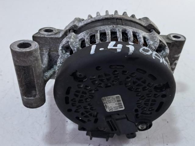 bontott OPEL ASTRA K Generátor