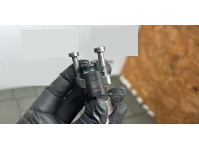 bontott OPEL ASTRA K Porlasztó (1 db)