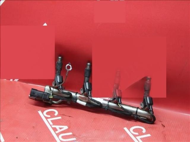 bontott OPEL ASTRA K Porlasztó Sor / Híd