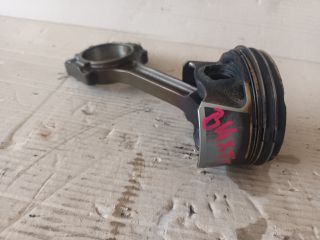 bontott OPEL ASTRA K Dugattyú és Hajtókar