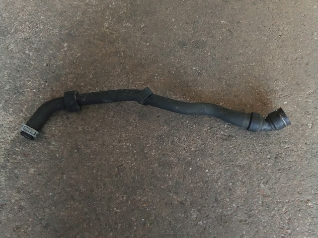 bontott OPEL ASTRA K Fűtőradiátor Vízcső Felső