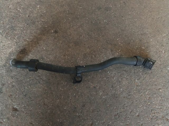 bontott OPEL ASTRA K Fűtőradiátor Vízcső Felső