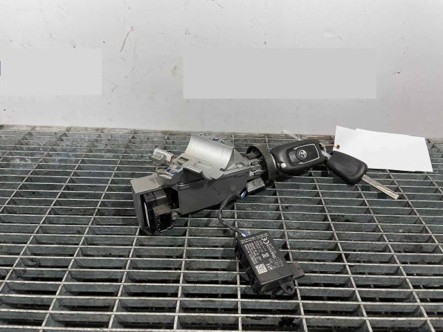 bontott OPEL ASTRA K Gyújtáskapcsoló