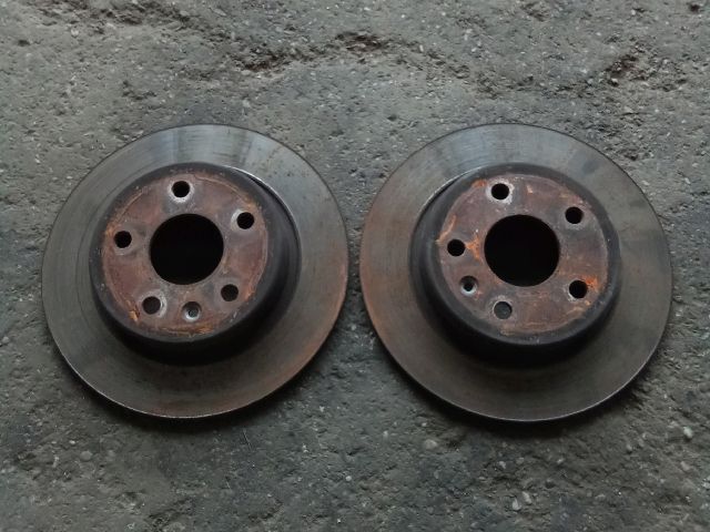 bontott OPEL ASTRA K Hátsó Pár Féktárcsa