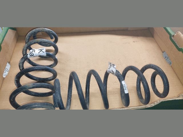 bontott OPEL ASTRA K Hátsó Rugó Pár