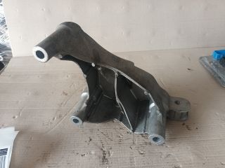 bontott OPEL ASTRA K Motor Tartó Bak (Fém)