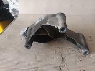 bontott OPEL ASTRA K Motor Tartó Bak (Fém)