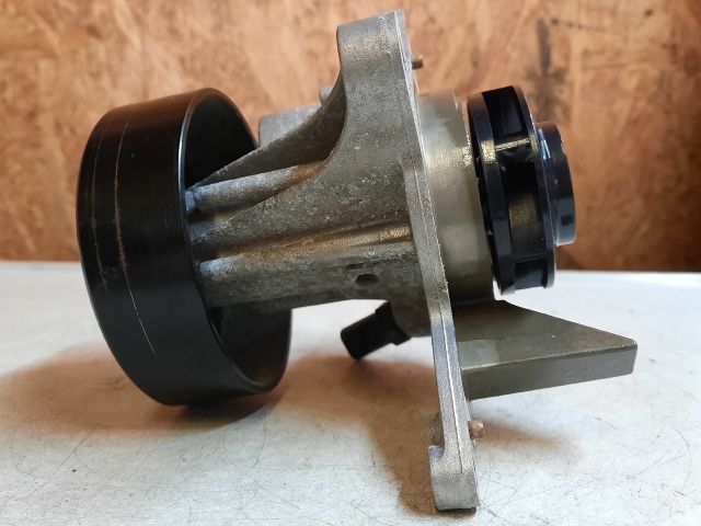 bontott OPEL ASTRA K Vízpumpa