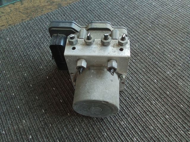 bontott OPEL ASTRA K ABS Kocka