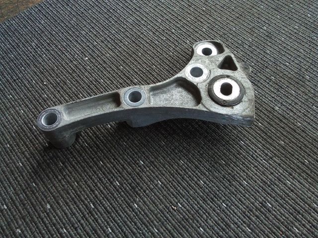 bontott OPEL ASTRA K Billenésgátló Bak