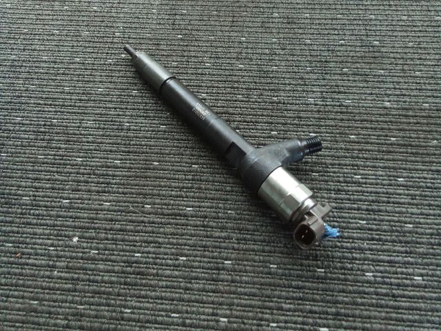 bontott OPEL ASTRA K Porlasztó (1 db)