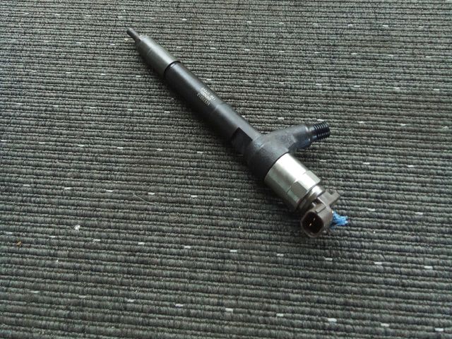 bontott OPEL ASTRA K Porlasztó (1 db)