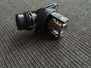 bontott OPEL ASTRA K Termosztátház