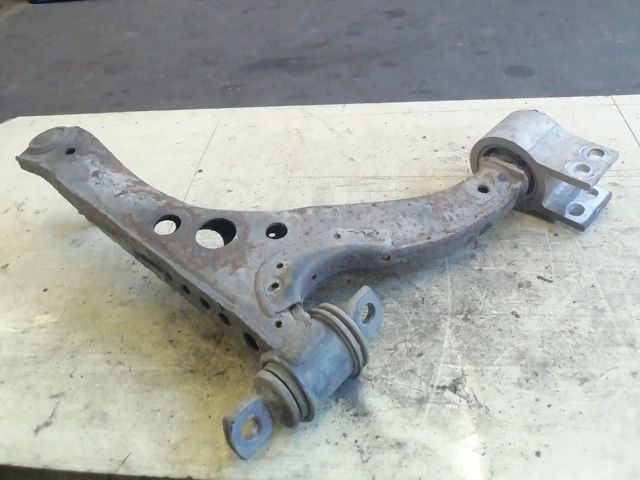 bontott OPEL ASTRA K Bal első Lengőkar