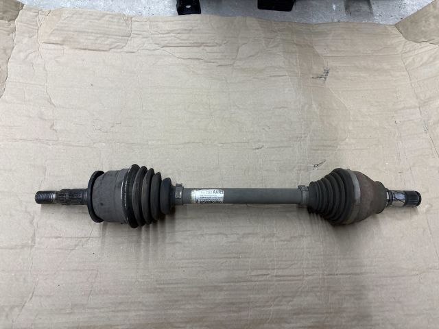 bontott OPEL ASTRA K Bal Féltengely