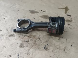 bontott OPEL ASTRA K Dugattyú és Hajtókar