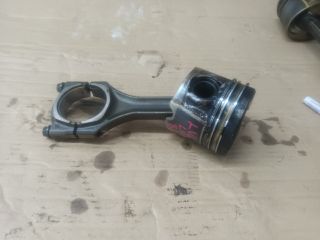 bontott OPEL ASTRA K Dugattyú és Hajtókar