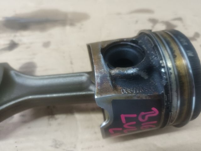 bontott OPEL ASTRA K Dugattyú és Hajtókar