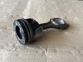 bontott OPEL ASTRA K Dugattyú és Hajtókar