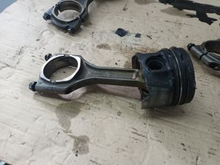 bontott OPEL ASTRA K Dugattyú és Hajtókar