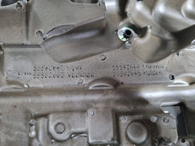 bontott OPEL ASTRA K Felső Motorburkolat