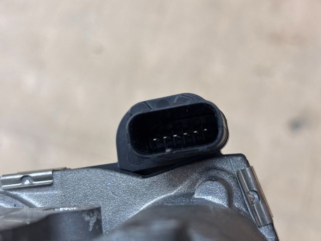 bontott OPEL ASTRA K Fojtószelep (Elektromos)